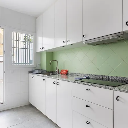 Guest Ready - Bright Flat Well‑located Urban * Valencia