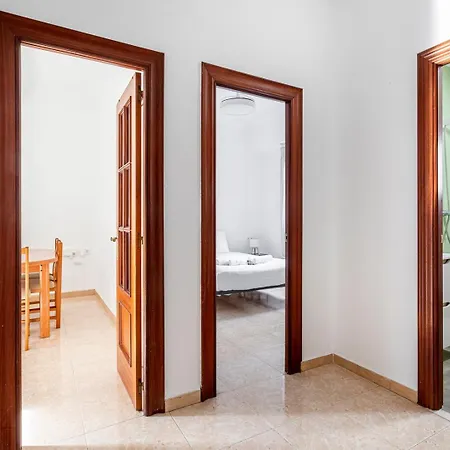Guest Ready - Bright Flat Well‑located Urban